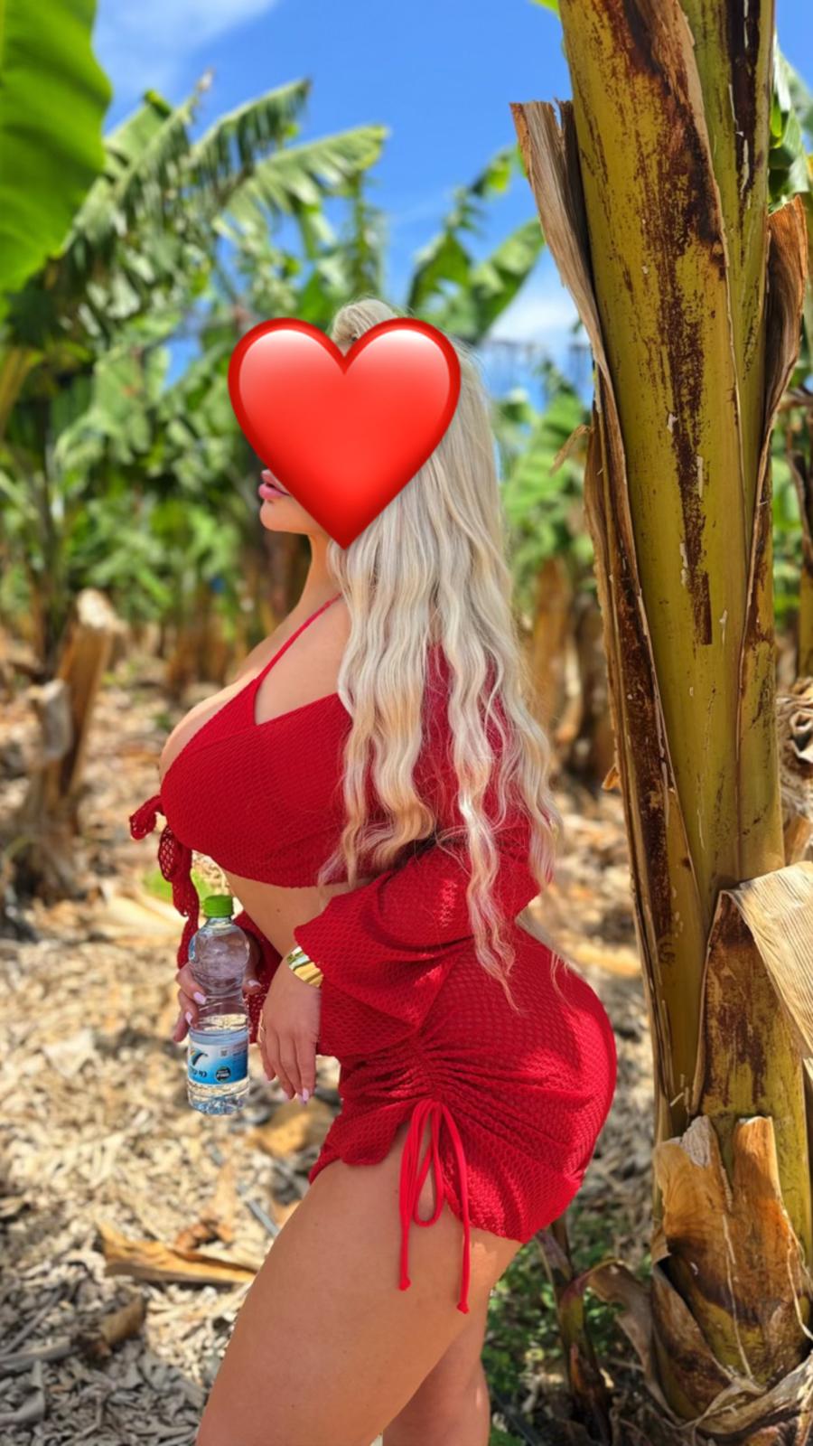 סופיה חדשה – מסאזיסטית בלתי נשכחת בלונדה חיפה